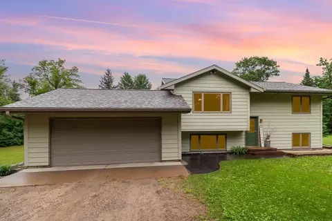 9846 344th St, North Branch, MN 55056