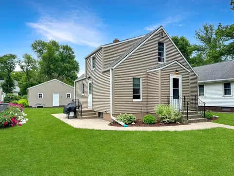 643 Columbus Ave, Westbrook, MN 56183