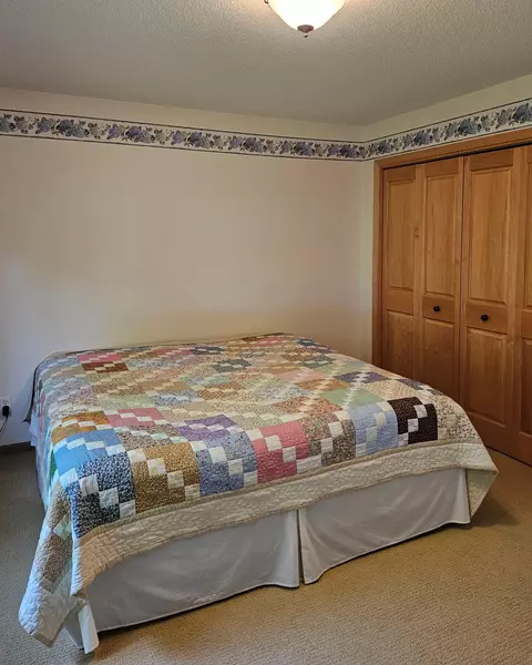1300 23rd St SE, Willmar, MN 56201 photo 23