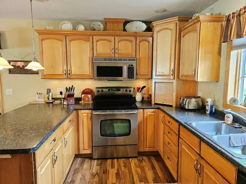 1300 23rd St SE, Willmar, MN 56201 photo 9