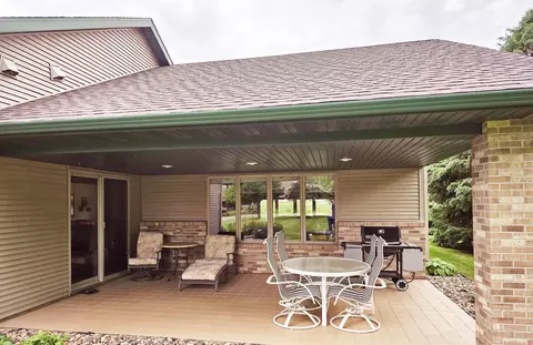 1300 23rd St SE, Willmar, MN 56201 photo 4