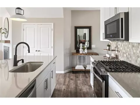 4809 Avery Ct, Eagan, MN 55123 photo 11