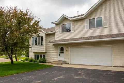 4111 Mallard Pl SE, Rochester, MN 55904