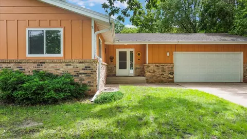 8395 Greenwood Dr, Mounds View, MN 55112