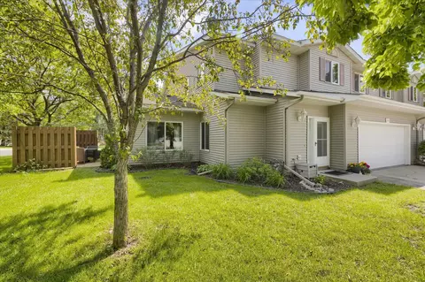498 W Welco Dr, Montgomery, MN 56069