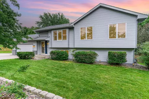 8340 174th St W, Lakeville, MN 55044