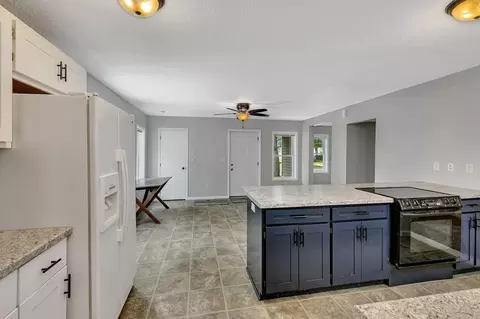 118 13th Ave N, Saint Cloud, MN 56303 photo 5