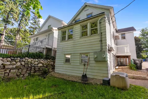 189 Maple St, Saint Paul, MN 55106