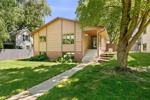 1604 10th Ave SE, Saint Cloud, MN 56304