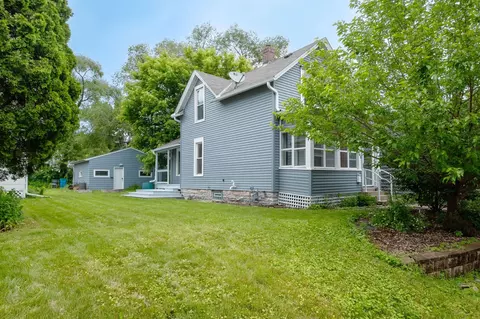 743 Armstrong Ave, Saint Paul, MN 55102
