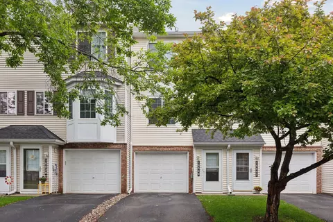 15540 Float Ln #100, Apple Valley, MN 55124