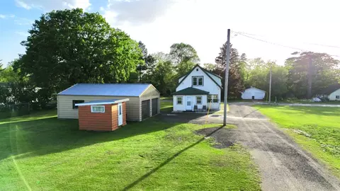115 Carpenter St, Backus, MN 56435 photo 2