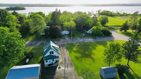 115 Carpenter St, Backus, MN 56435