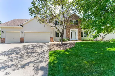 4824 Weston Hills Dr, Eagan, MN 55123