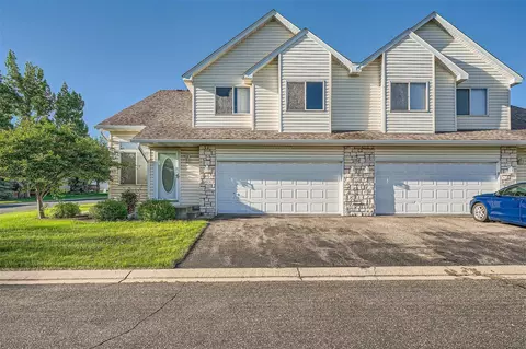 1601 Hamel Ln, Shakopee, MN 55379
