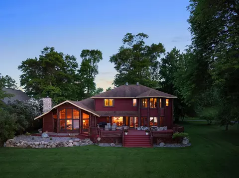 1506 Floan Point Rd, East Gull Lake, MN 56401