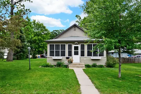 4818 Bloom Ave, White Bear Lake, MN 55110