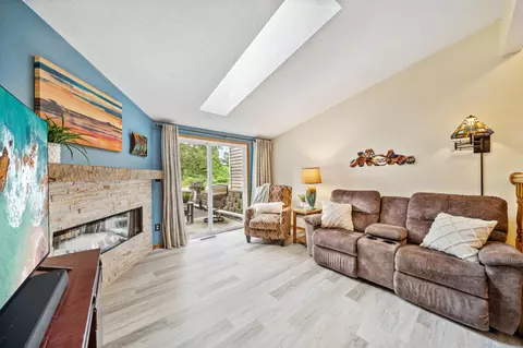 1846 Southpointe Ter #W1846, Eagan, MN 55122