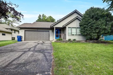 2112 Killeen Ct, Saint Cloud, MN 56301