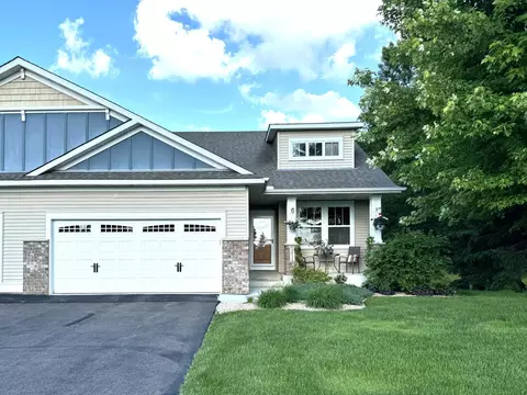 4914 Brooklyn Ln, Eagan, MN 55123