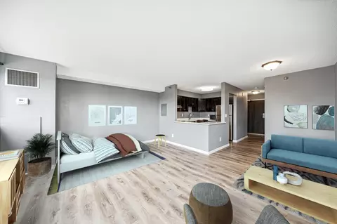 78 10th St E #1207, Saint Paul, MN 55101