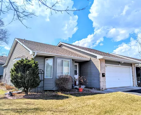 14105 Heywood Path, Apple Valley, MN 55124