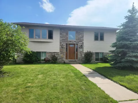 415 Park St E, New Germany, MN 55367