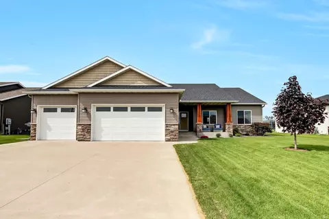3075 12th Ave N, Sartell, MN 56377