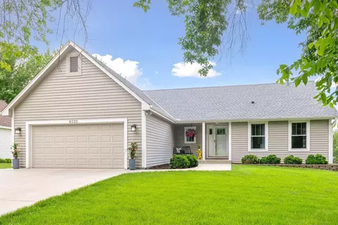 6020 Chestnut Ct, Shorewood, MN 55331