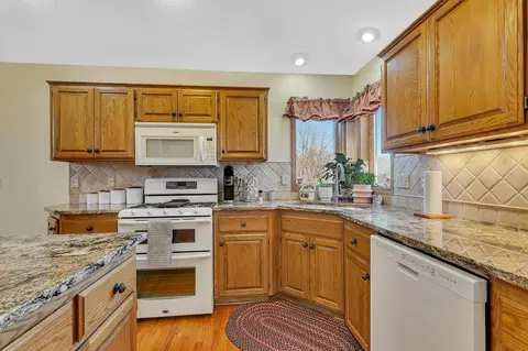 180 Mallard Ln, Loretto, MN 55357 photo 8