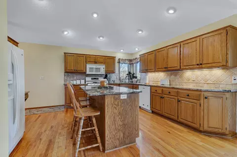180 Mallard Ln, Loretto, MN 55357 photo 4
