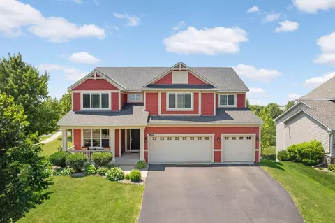 2998 Frontier Dr, Woodbury, MN 55129