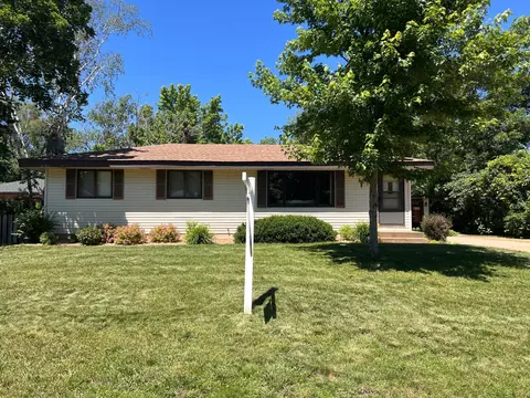 935 Norwood Ave, Anoka, MN 55303