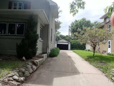 111 Park St, Jackson, MN 56143 photo 3
