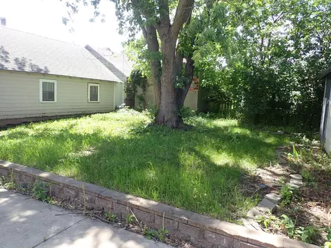 111 Park St, Jackson, MN 56143 photo 17