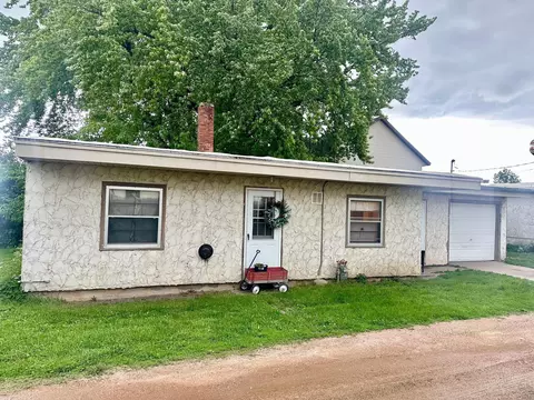 110 12 Main St E, Norwood Young America, MN 55397