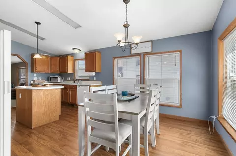 211 Main St E, Freeport, MN 56331 photo 9