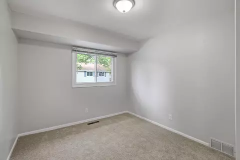 3668 Kolstad Rd, Eagan, MN 55123 photo 21