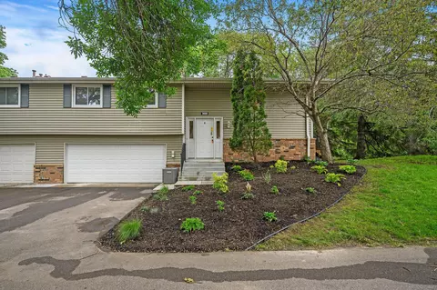 3668 Kolstad Rd, Eagan, MN 55123