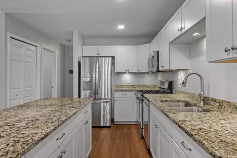 3668 Kolstad Rd, Eagan, MN 55123 photo 15