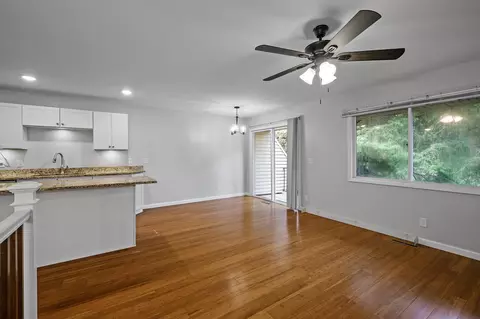 3668 Kolstad Rd, Eagan, MN 55123 photo 8