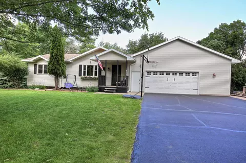 4303 230th Ave NW, Saint Francis, MN 55070