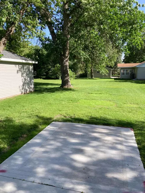 55 10th St, Windom, MN 56101 photo 15