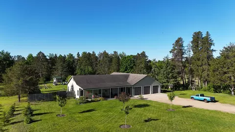 5144 Elmwood Ct NE, Bemidji, MN 56601