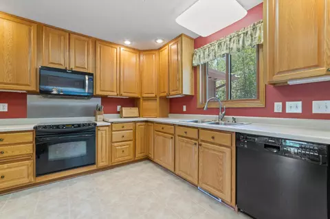 4944 Anderson Rd, Hermantown, MN 55811 photo 9