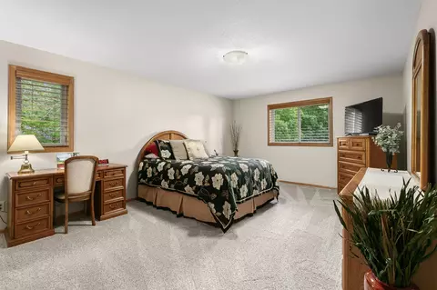 2206 Viking Dr, Saint Cloud, MN 56301 photo 10