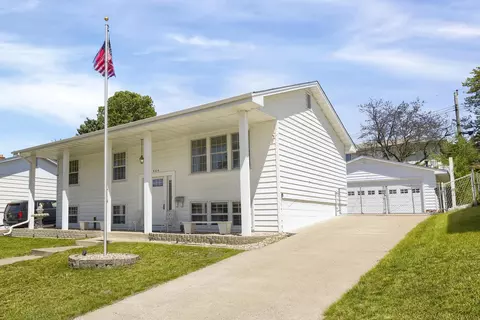 444 Howard St N, Saint Paul, MN 55119