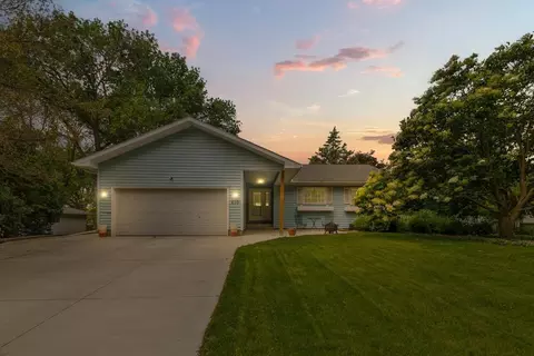 410 11th Ave SE, Faribault, MN 55021 photo 3