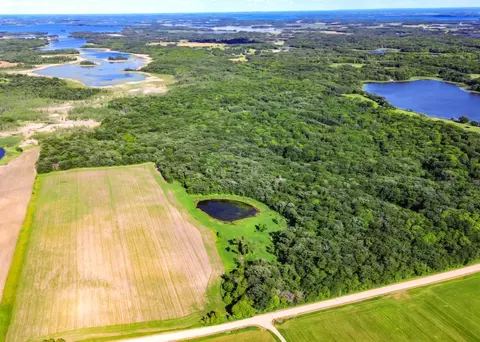 385 Nn 280th Ave, Dent, MN 56528