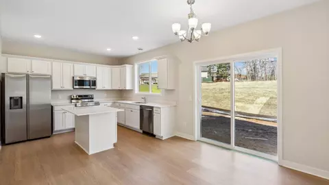 1143 Compton Ave, River Falls, WI 54022 photo 7